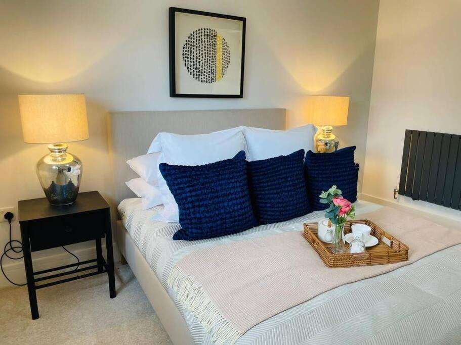Charming Cottage Close To M4 Bridgend Bridgend  Esterno foto